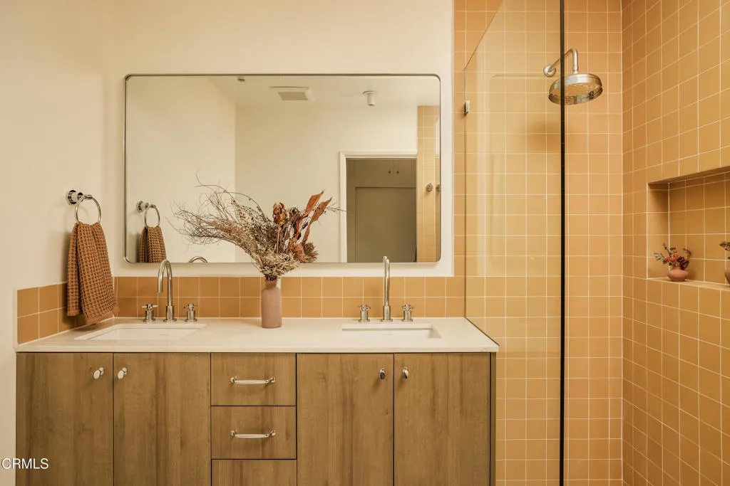 6002 Springvale Drive, Los Angeles, California 90042 home-pic-25