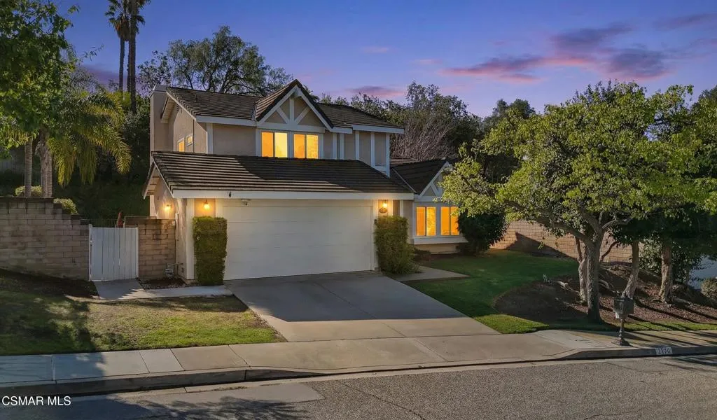 2110 Laurelwood Drive, Thousand Oaks, California 91362 home-pic-1