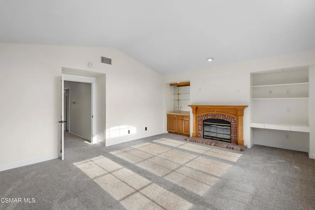 1721 Blossom Court, Thousand Oaks, California 91320 home-pic-36