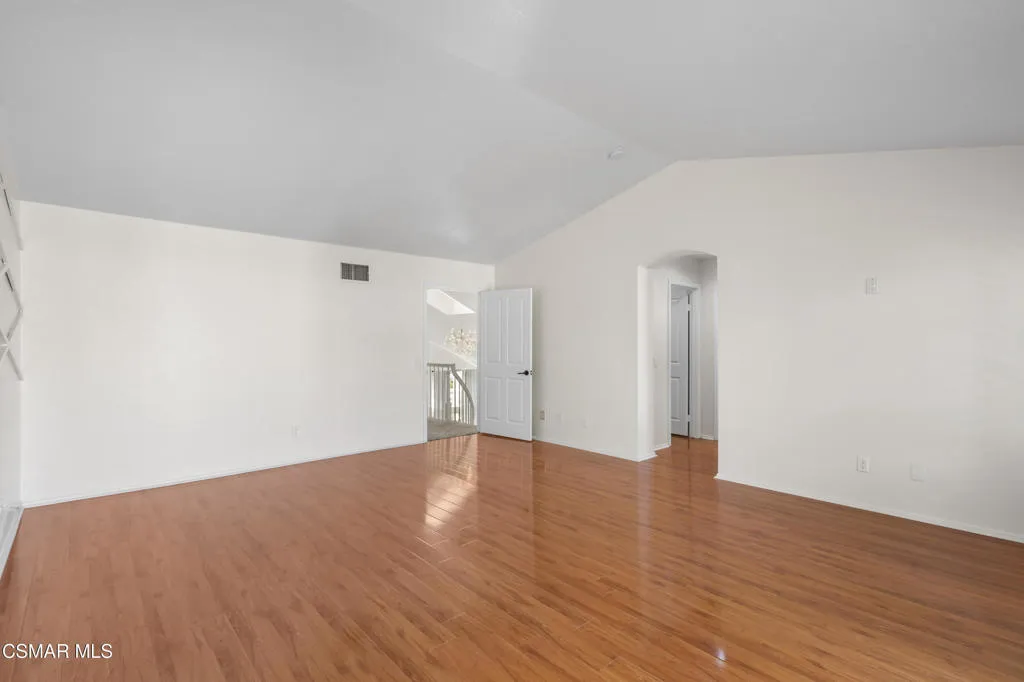 1721 Blossom Court, Thousand Oaks, California 91320 home-pic-27