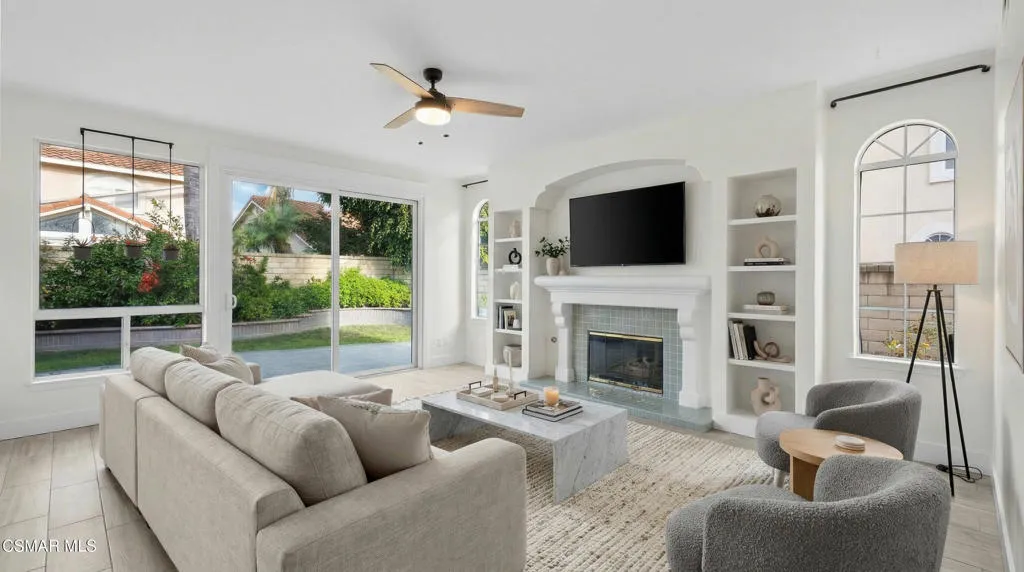 1721 Blossom Court, Thousand Oaks, California 91320 home-pic-14