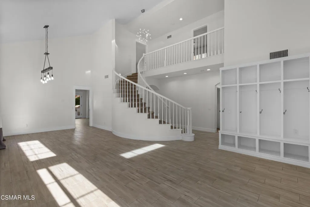 1721 Blossom Court, Thousand Oaks, California 91320 home-pic-6