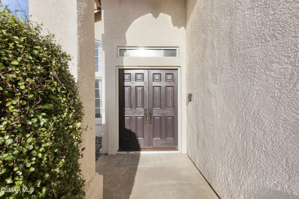 1721 Blossom Court, Thousand Oaks, California 91320 home-pic-4