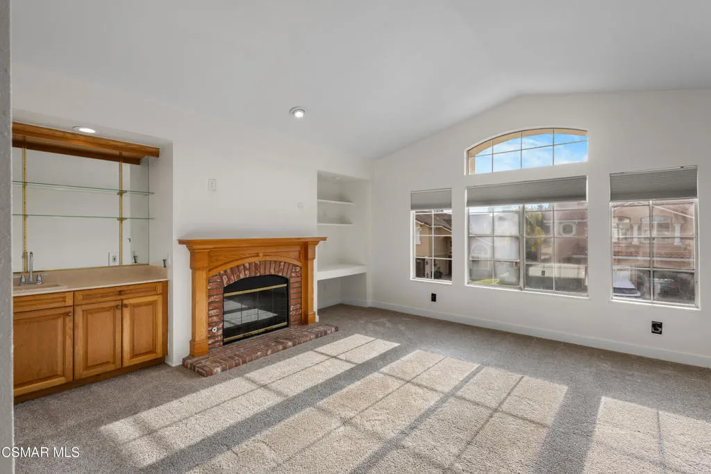 1721 Blossom Court, Thousand Oaks, California 91320 home-pic-37