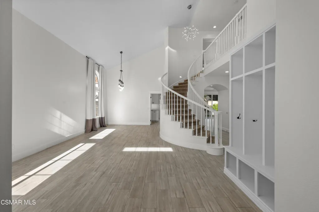 1721 Blossom Court, Thousand Oaks, California 91320 home-pic-7