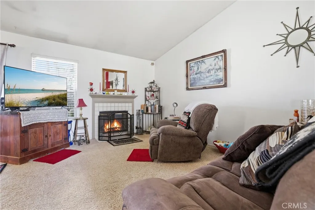 2330 Juneberry, Hemet, California 92545 home-pic-4