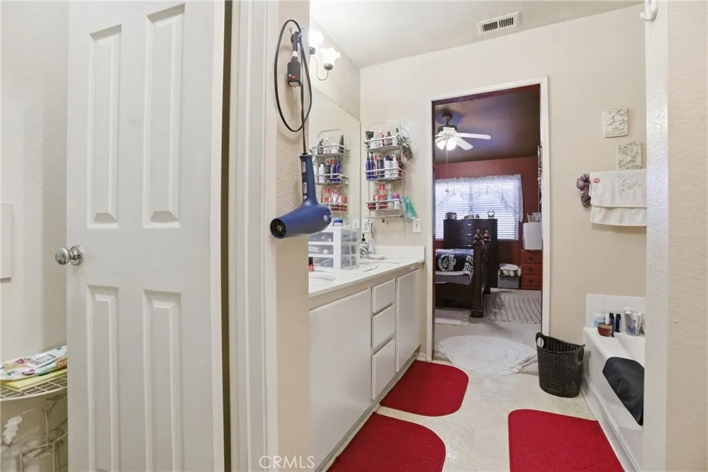 2330 Juneberry, Hemet, California 92545 home-pic-19