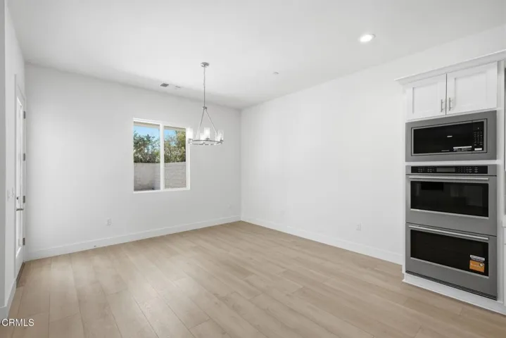 14-web-or-mls-13644-velma-pearl