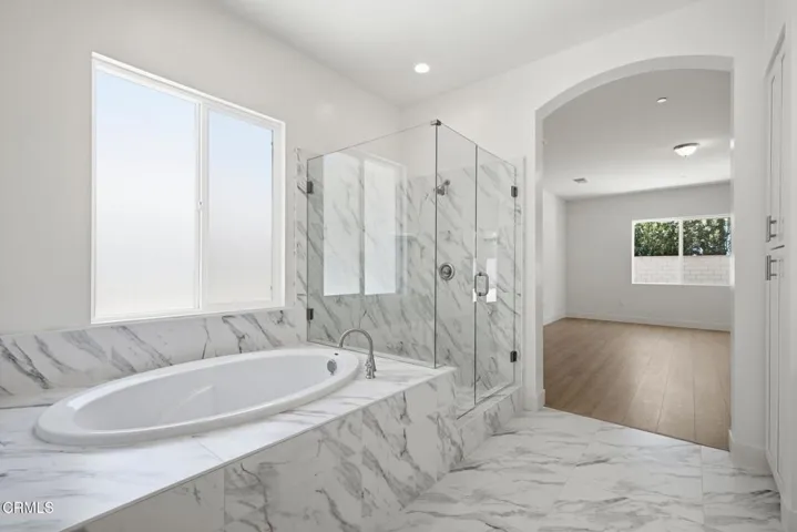 31-web-or-mls-13644-velma-pearl
