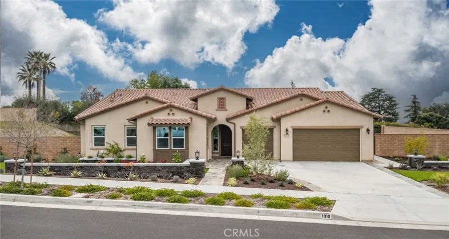1010 Juniper, Glendora, California 91741