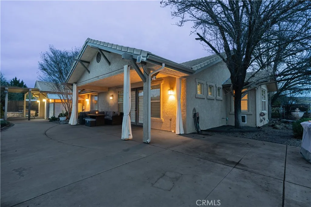 3645 Delaney Place, Paso Robles, California 93446 home-pic-32