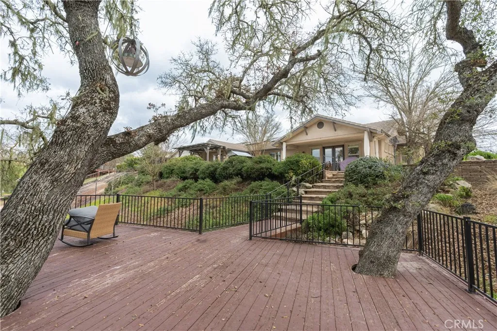 3645 Delaney Place, Paso Robles, California 93446 home-pic-21