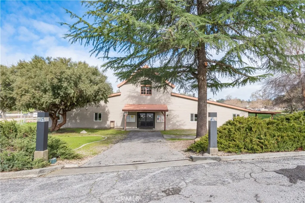 3645 Delaney Place, Paso Robles, California 93446 home-pic-52