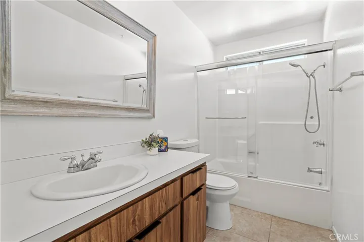 Hall Bathroom