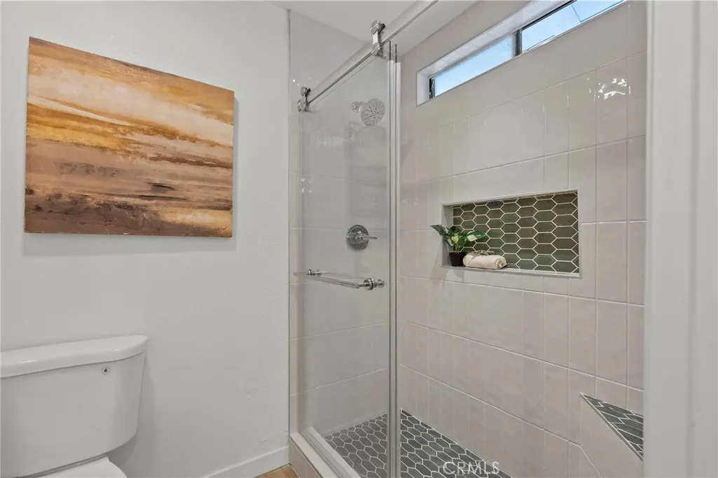 28092 Croco, Canyon Country, California 91387 home-pic-25