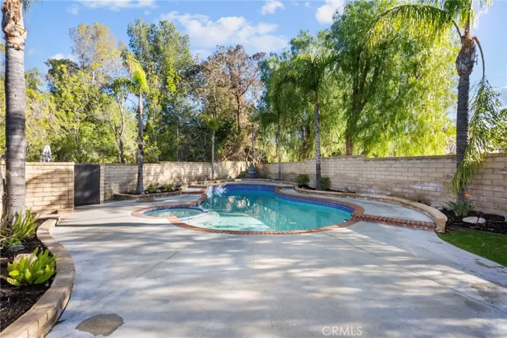 28092 Croco, Canyon Country, California 91387
