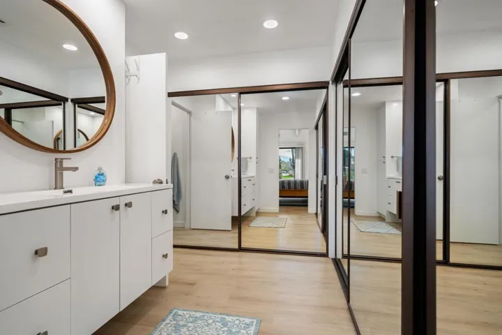 30-web-or-mls-JBSunningdale_OPMG_0226_03