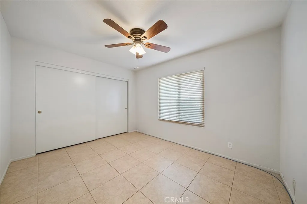 15660 Laguna, Lake Elsinore, California 92530 home-pic-25