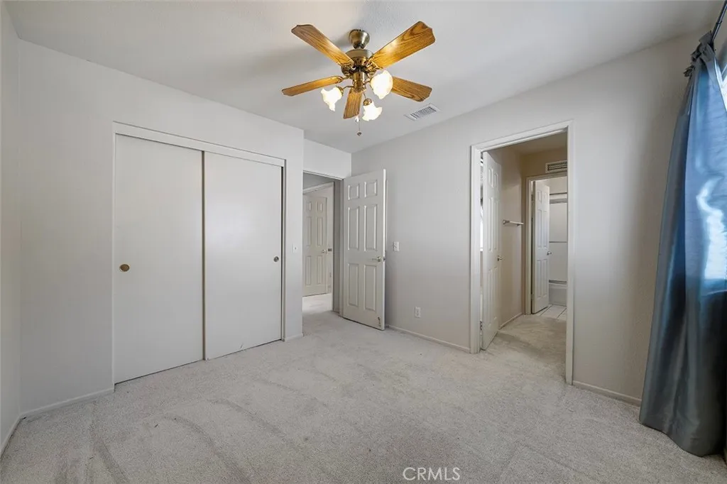 15660 Laguna, Lake Elsinore, California 92530 home-pic-34