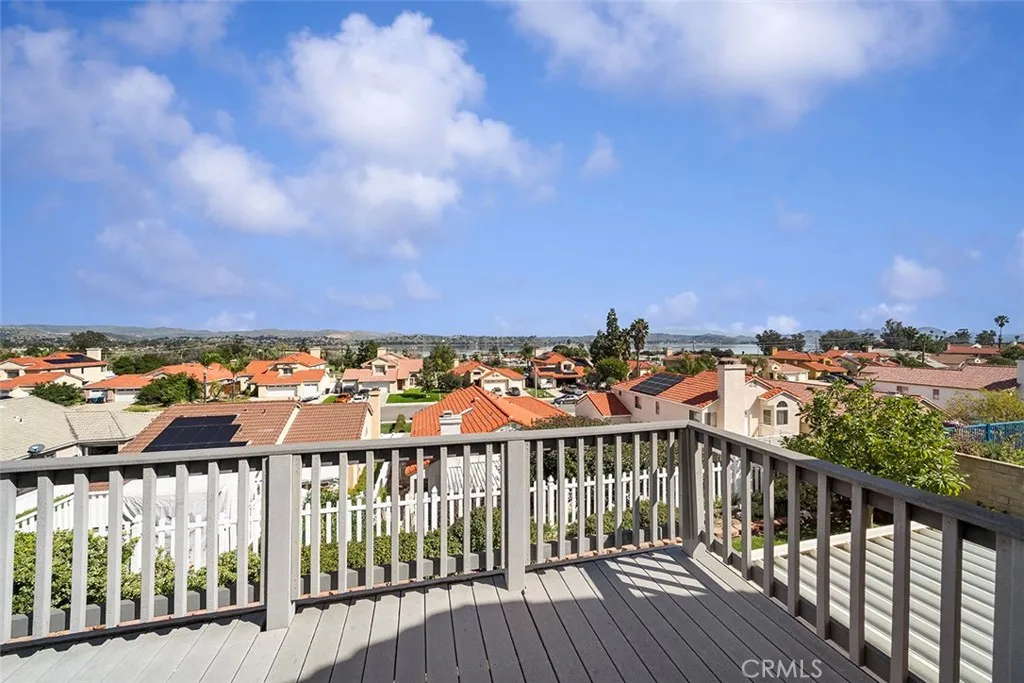 15660 Laguna, Lake Elsinore, California 92530 home-pic-42