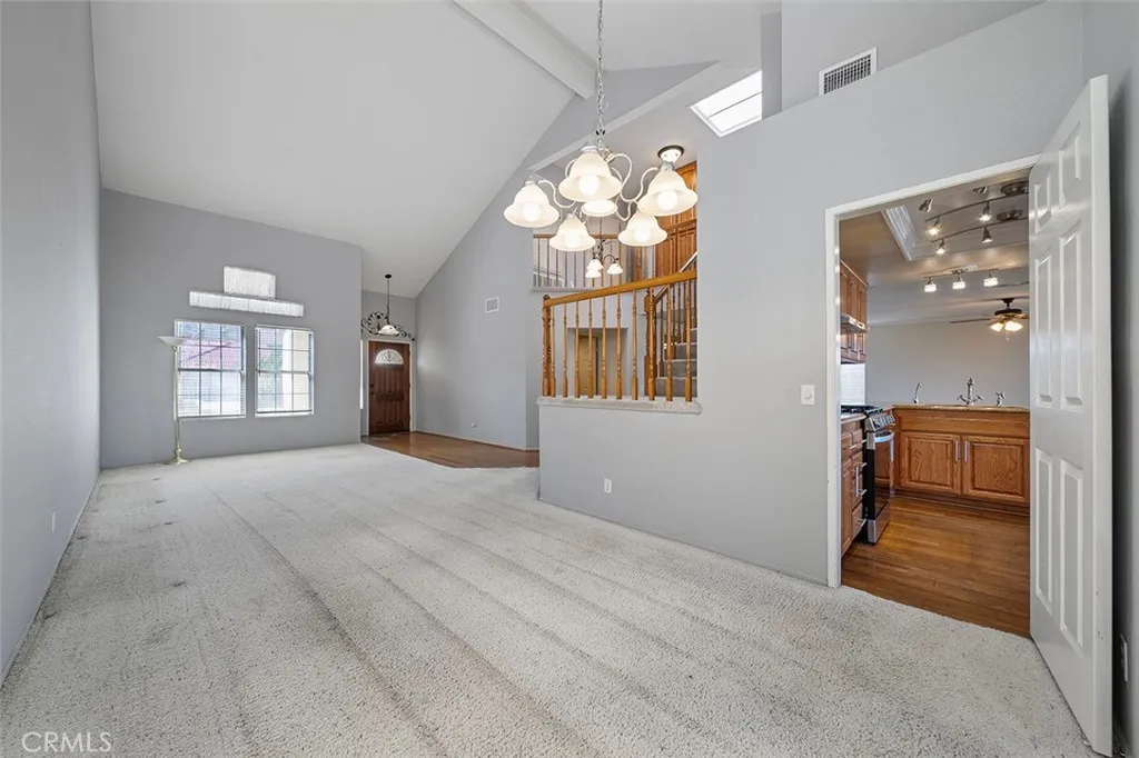 15660 Laguna, Lake Elsinore, California 92530 home-pic-13
