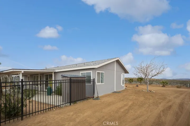 56015 Napa Street, Yucca Valley, California 92284