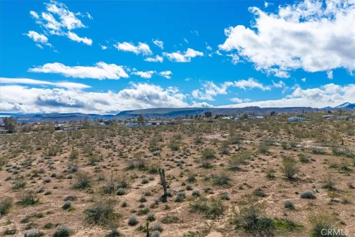 56015 Napa Street, Yucca Valley, California 92284