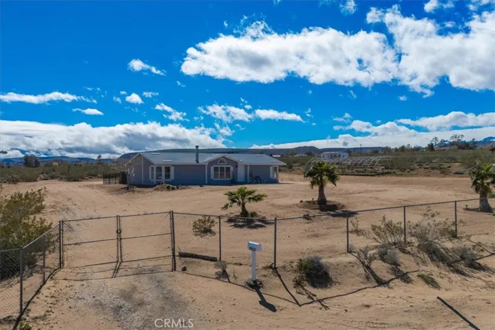 56015 Napa Street, Yucca Valley, California 92284