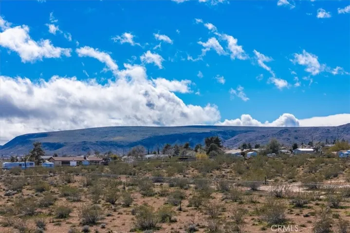 56015 Napa Street, Yucca Valley, California 92284