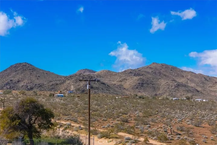 56015 Napa Street, Yucca Valley, California 92284