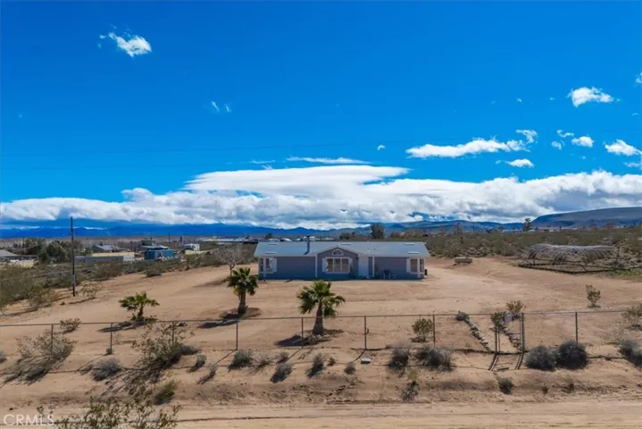56015 Napa Street, Yucca Valley, California 92284
