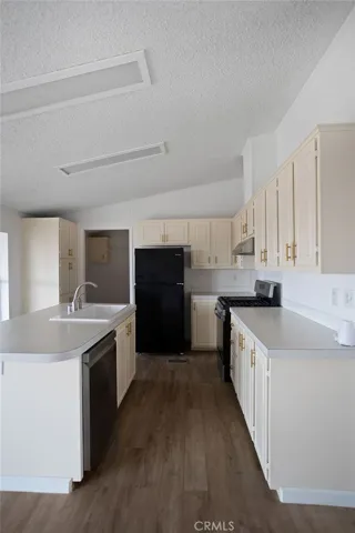 56015 Napa Street, Yucca Valley, California 92284
