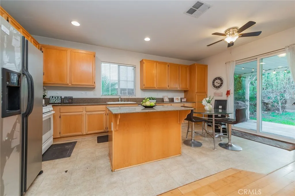 1385 Estel, Pomona, California 91768 home-pic-7