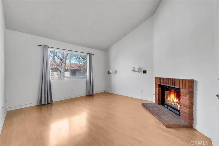 1077 Santo Antonio Drive 15, Colton, California 92324