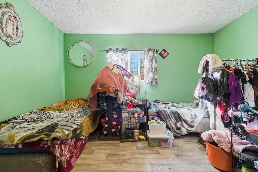 1147 Nadeau Street, Los Angeles, California 90001 home-pic-12