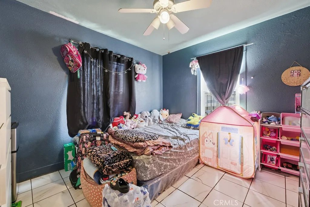 1147 Nadeau Street, Los Angeles, California 90001 home-pic-8