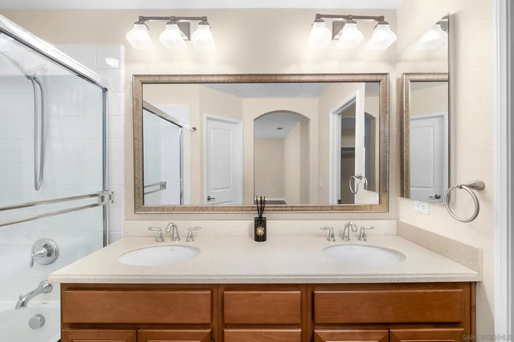 14138 Brent Wilsey Place 3, San Diego, California 92128 home-pic-30