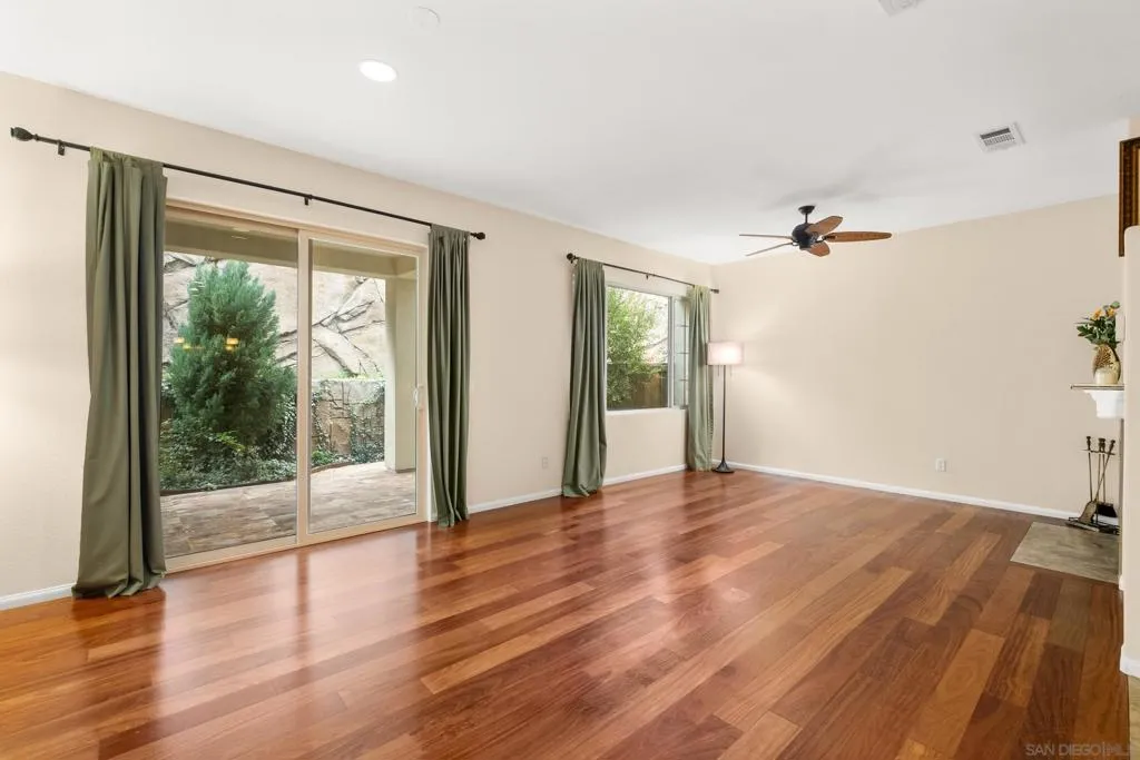 14138 Brent Wilsey Place 3, San Diego, California 92128 home-pic-7