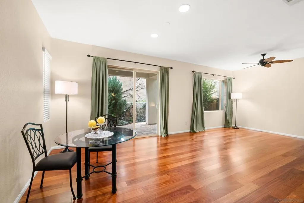 14138 Brent Wilsey Place 3, San Diego, California 92128 home-pic-4