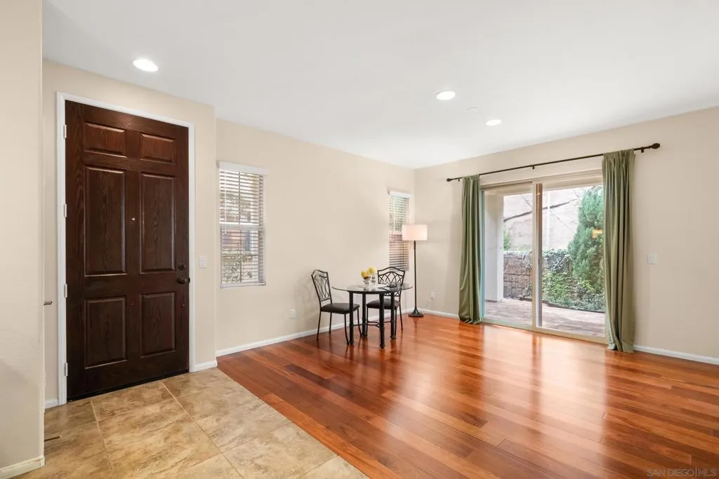 14138 Brent Wilsey Place 3, San Diego, California 92128 home-pic-3