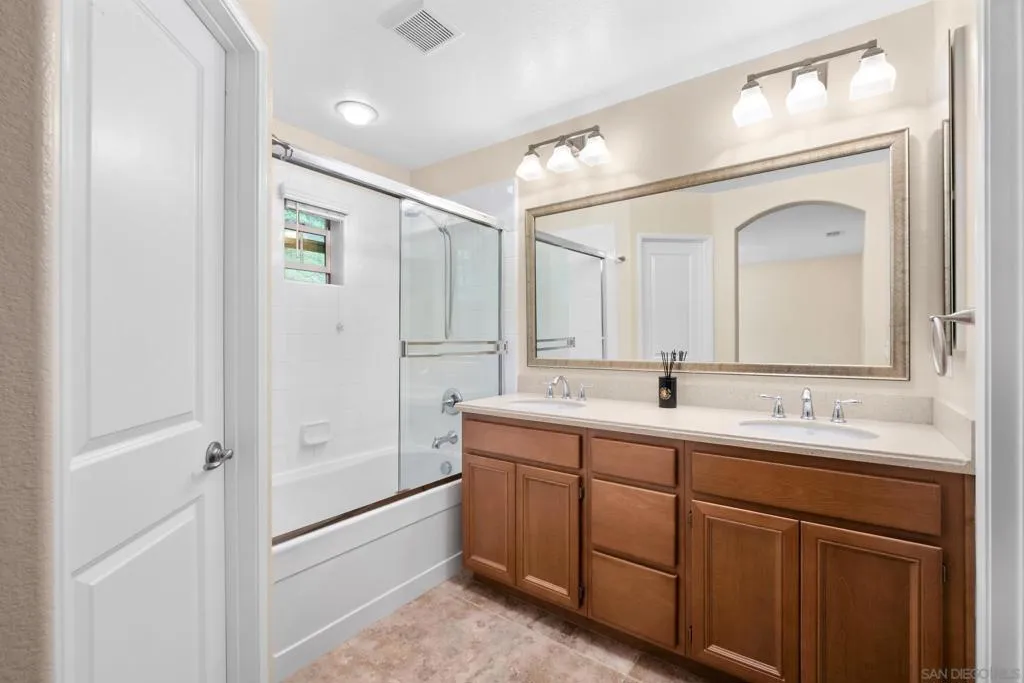 14138 Brent Wilsey Place 3, San Diego, California 92128 home-pic-29