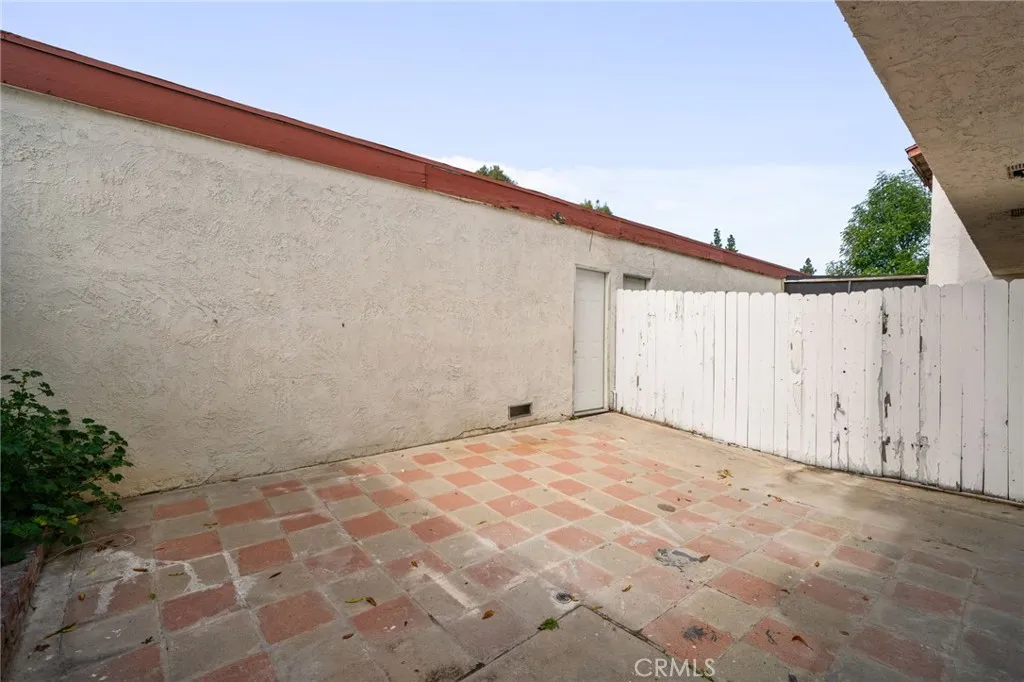 347 N Eucalyptus 24, Rialto, California 92376 home-pic-20