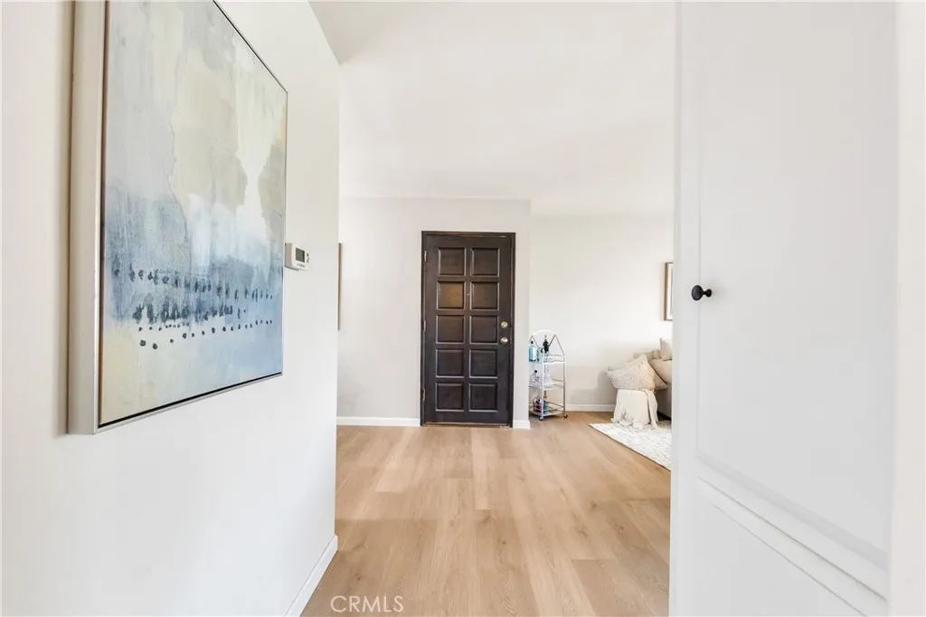 6600 6600 Warner 10, Huntington Beach, California 92647 home-pic-6