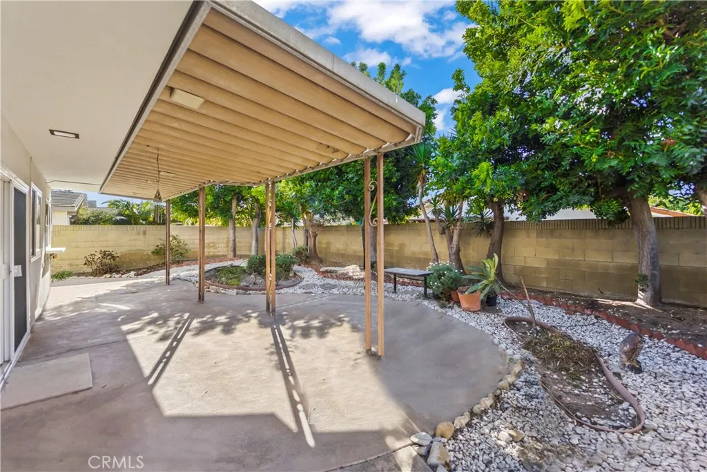 19715 Linda, Torrance, California 90503 home-pic-2