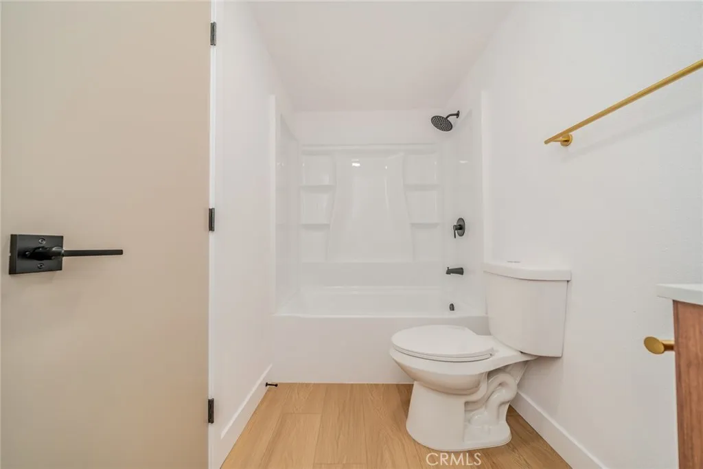 13163 Harlow, Corona, California 92879 home-pic-17