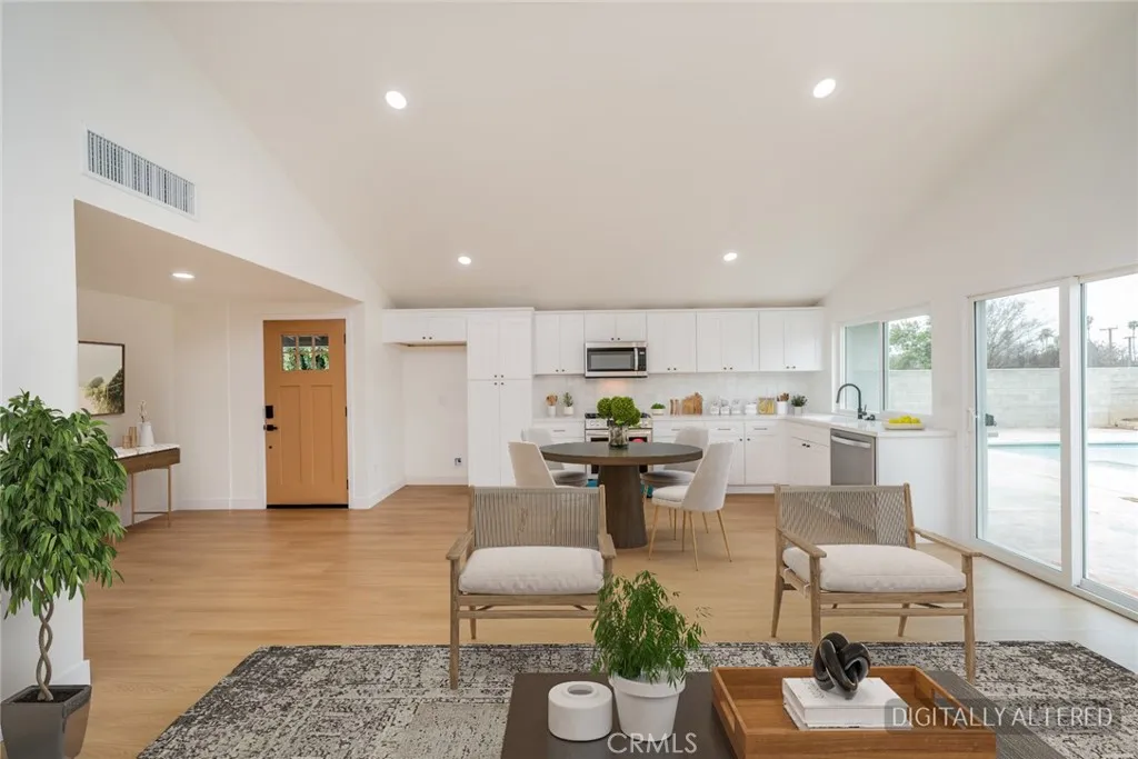 13163 Harlow, Corona, California 92879 home-pic-6