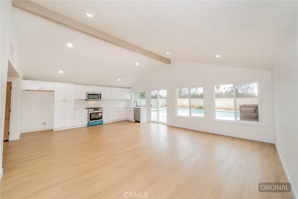 13163 Harlow, Corona, California 92879 home-pic-5