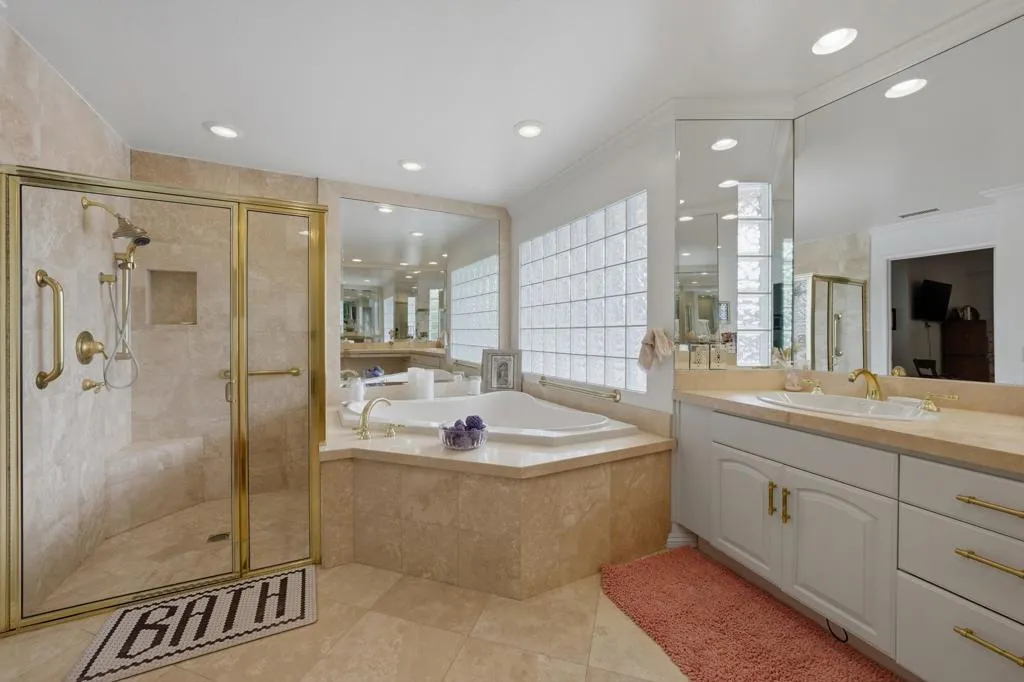 72 San Simeon Place, Rancho Mirage, California 92270 home-pic-19