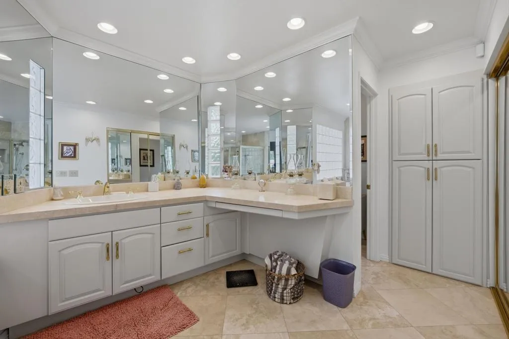 72 San Simeon Place, Rancho Mirage, California 92270 home-pic-18