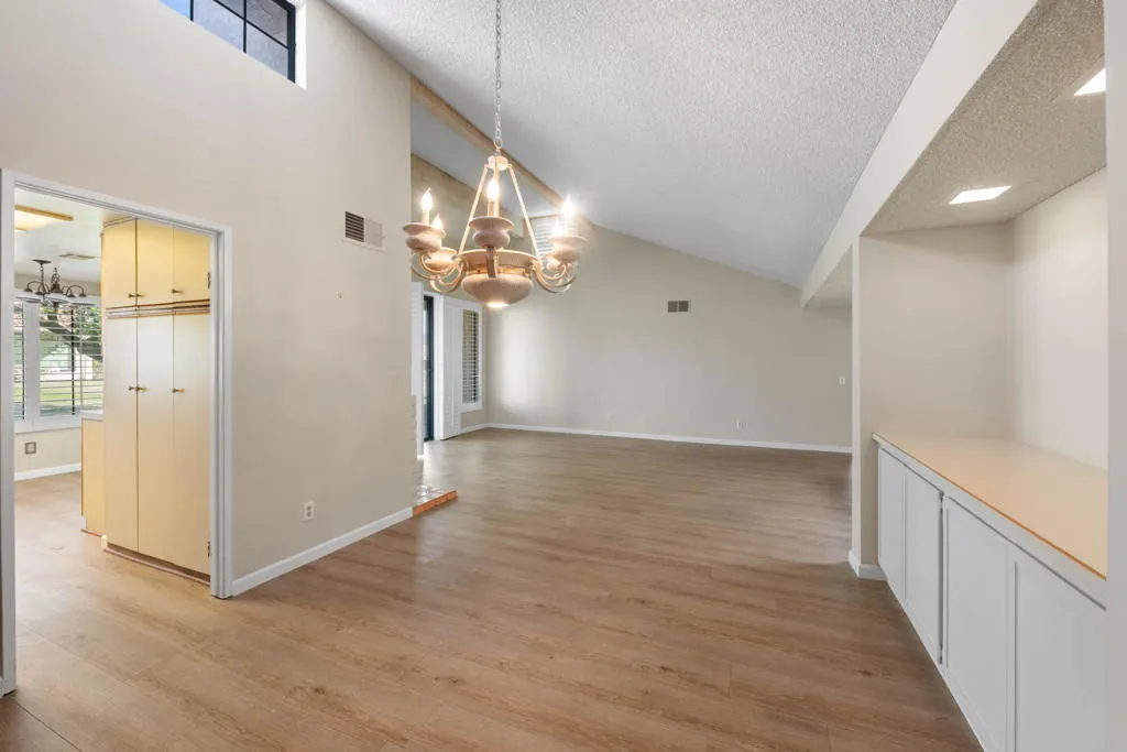68140 Pine Place, Cathedral City, California 92234 home-pic-13